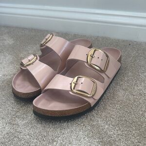Birkenstock Arizona Big Buckle Sandal ( in light rose with gold buckles)